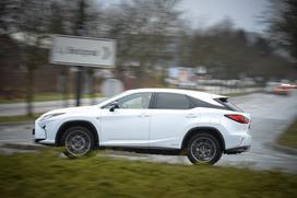 Lexus RX - fotogalerija testnega vozila