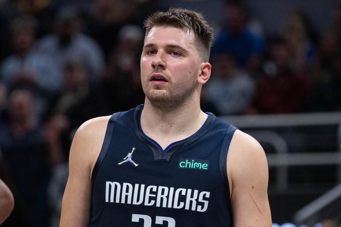 Luka Dončić | Luka Dončić je v karanteni, ker je bil pozitiven na novi koronavirus. | Foto Reuters