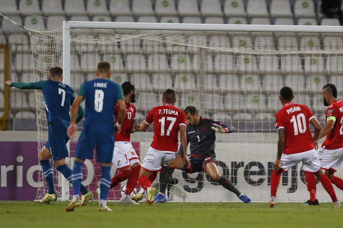 Malta Slovenija Iličić | Balkovec je podal, Iličić pa takole iz prve streljal in zadel za 1:0. | Foto Reuters