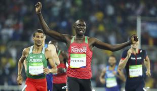 Rudisha ubranil naslov, Bahamka s padcem v cilj do zlata, junak dneva pa domačin Da Silva