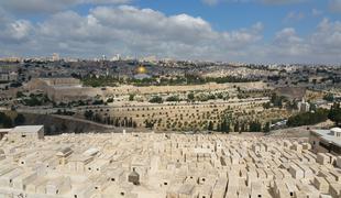 "Priznanje Palestine je v slovenskem prostoru prenapihnjeno"