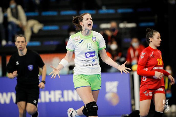 Rokometno SP: Slovenija - Črna gora | Slovenke bodo drugi del začele proti Rusinjam. | Foto IHF.com