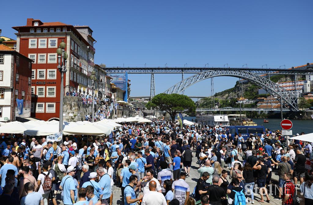 Manchester City Chelsea finale Porto Navijači