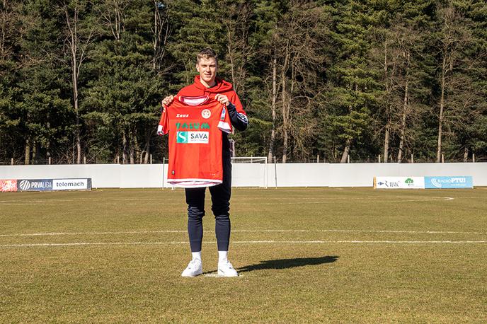 Nik Marinšek | Nik Marinšek je podaljšal zvestobo Aluminiju, pri katerem vztraja že šesto leto zapored. | Foto NK Aluminij