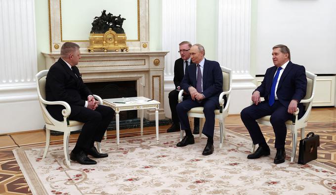 Robert Fico, Vladimir Putin | Foto: Reuters