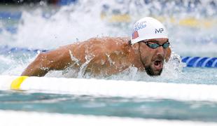 Phelps sit porazov zmagal na 200 metrov delfin