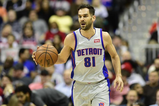 Kariero je končal sloviti španski organizator igre Jose Calderon, ki je od leta 2005 igral v ligi NBA. Med drugim tudi pri LA Lakers, kariero pa je sklenil pri Detroit Pistons. Bil je tudi nepogrešljiv član španske izbrane vrste. Leta 2006 je s Španijo osvojil svetovno prvenstvo, pet let kasneje pa je s furijo osvojil tudi Evropo. | Foto: Reuters