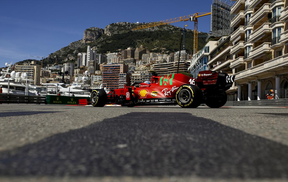 Charles Leclerc | Charles Leclerc je bil najhitrejši na drugem prostem treningu. | Foto Guliverimage