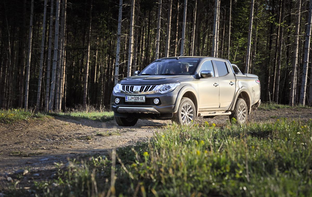 Mitsubishi L200 - fotogalerija testnega vozila | Foto Ciril Komotar