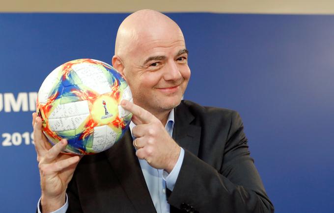 Prvi mož Fife Gianni Infantino je previden. | Foto: Reuters