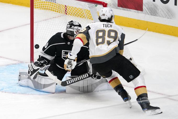 Alex Tuch je prispeval zmagoviti zadetek. | Foto: Guliverimage/Vladimir Fedorenko