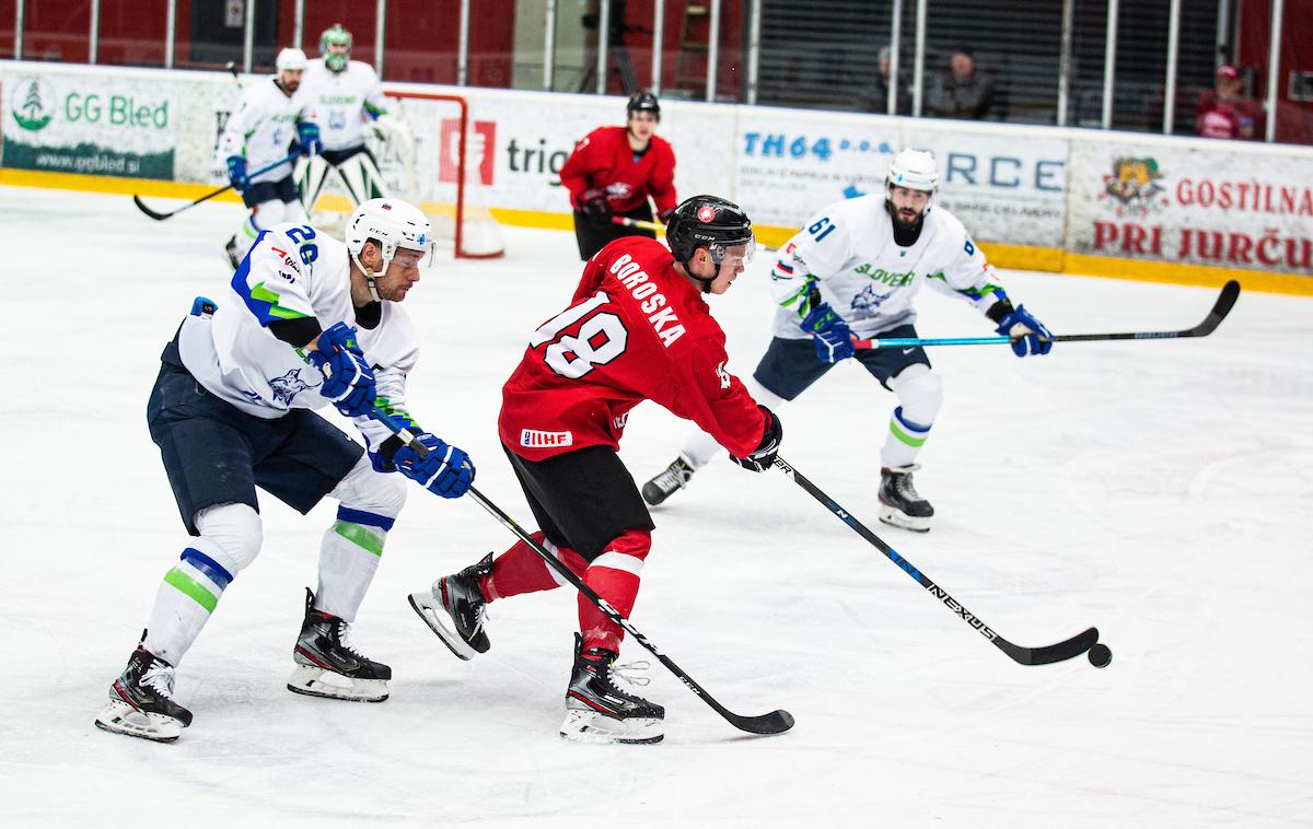 Slovenija Litva olimpijske predkvalifikacije | Slovenska hokejska reprezentanca je na uvodni tekmi olimpijskih predkvalifikacij na Jesenicah, kjer je favoritinja za prvo mesto, visoko premagala Litvo, ki ni bila dorasel nasprotnik. | Foto Peter Podobnik/Sportida