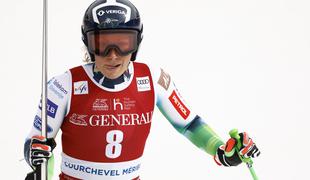 Odločen korak Mikaele Shiffrin proti glavni nagradi, konec sezone za Ilko Štuhec