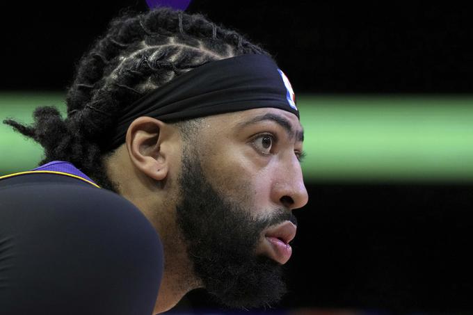 V Dallasu bo po novem zaigral Anthony Davis. | Foto: Reuters