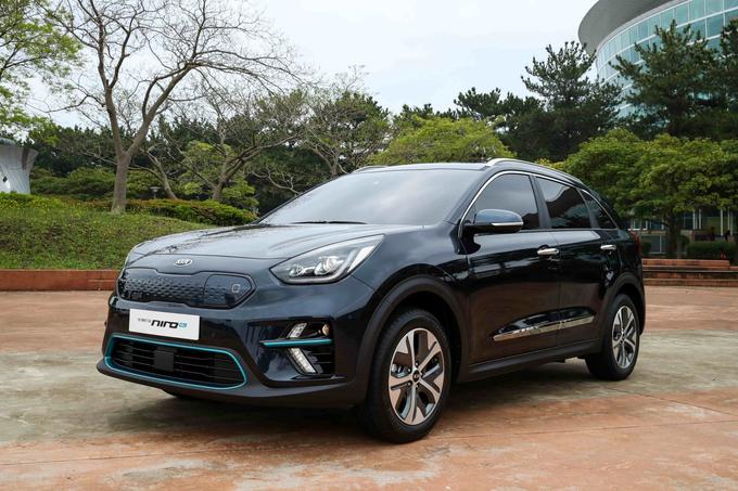 V Koreji bo na voljo z baterijo z močjo 64 kWh in 39,2 kWh. | Foto: Kia