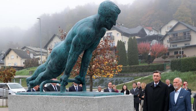 Miro Cerar spomenik | Foto: Aleš Fevžer/OKS