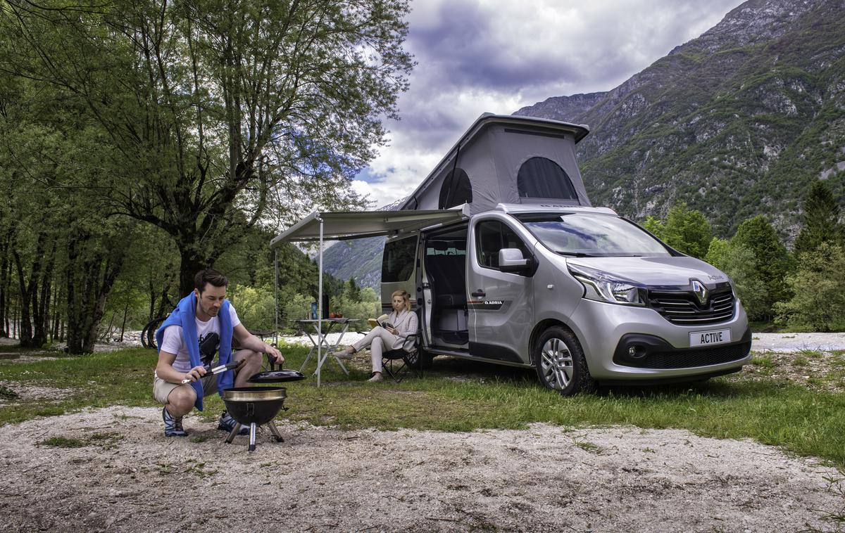 Adria active renault trafic - bivalni kombi | Foto Adria