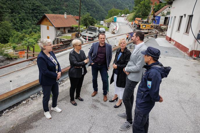 Nataša Pirc Musar | Predsednica republike Nataša Pirc Musar je prvič obiskala Baško grapo. | Foto Nataša Pirc Musar/X