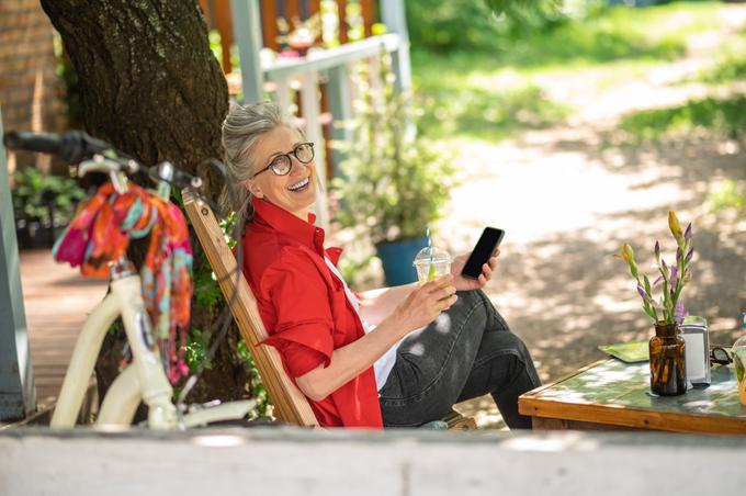 Z aplikacijo ZAME boste pridobili osebnega trenerja in svetovalca, ki ima za vas neomejene in sodobne nasvete s področja zdrave prehrane in boljšega telesnega ter duševnega počutja. | Foto: Shutterstock