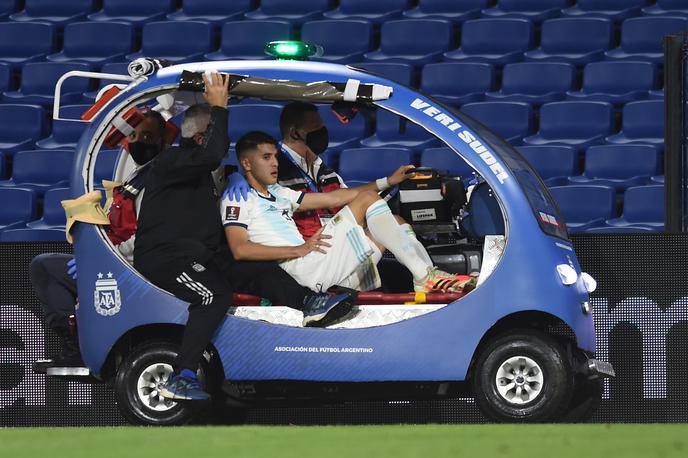 Exequiel Palacios | Exequiel Palacios je na srečanju s Paragvajem utrpel trojni zlom v ledvenem delu hrbtenice. | Foto Reuters