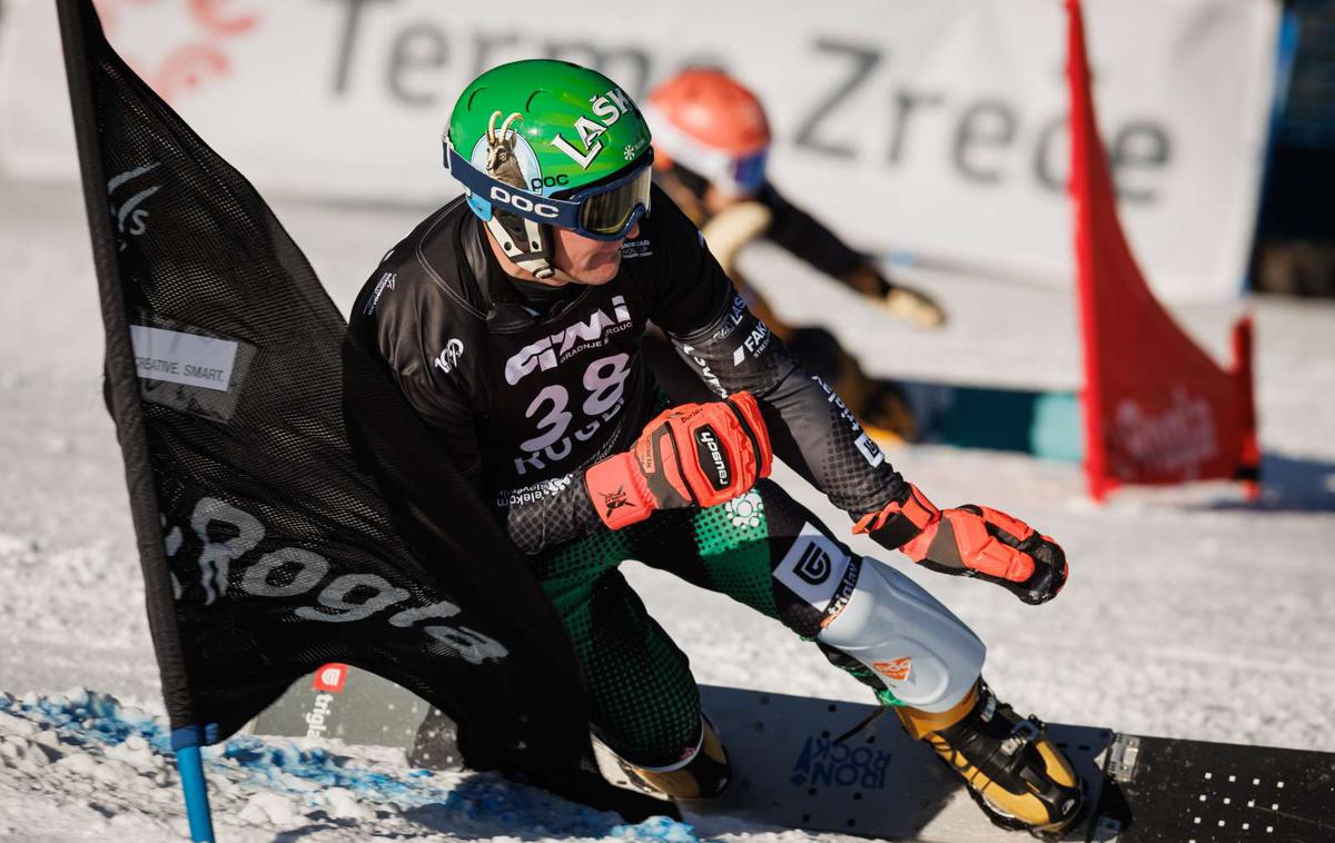 Rok Marguč, Rogla | Rok Marguč se je prek Tima Mastnaka uvrstil v četrtfinale paralelnega veleslaloma na Rogli. Tam ga je izločil Avstrijec Benjamin Karl. | Foto Nebojša Tejić/STA