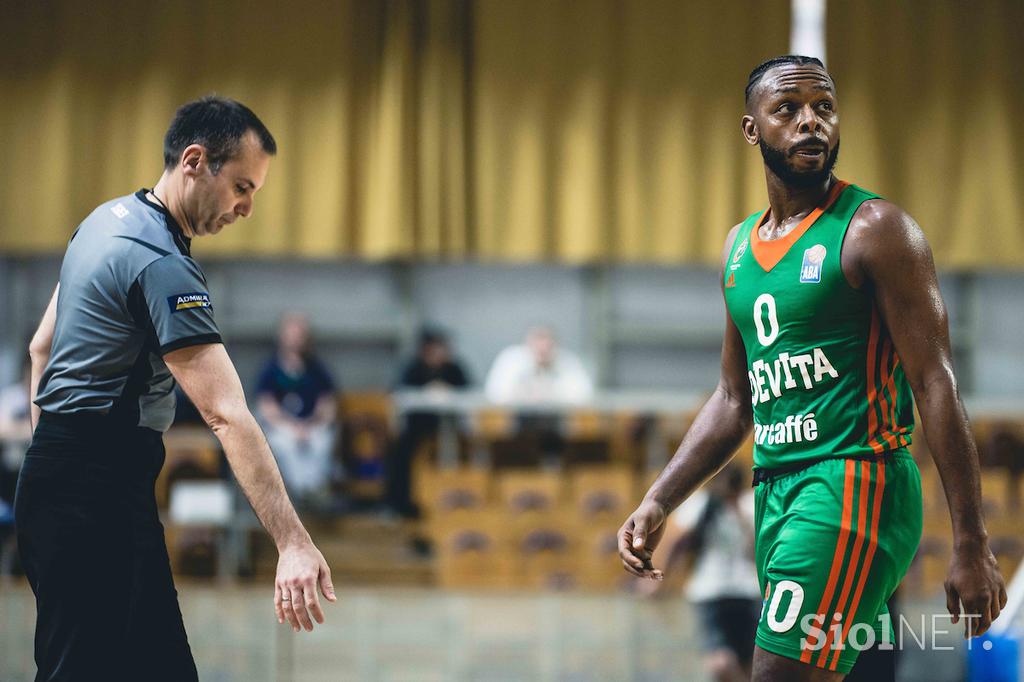 Liga ABA, četrtfinale: Cedevita Olimpija - Igokea, Tivoli