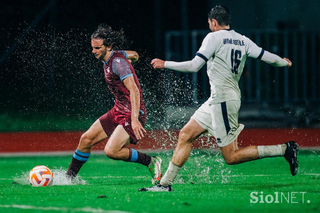 NK Triglav Kranj : NK Brinje Grosuplje, druga liga