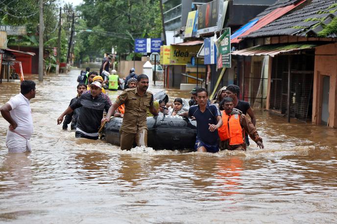 Poplave v Indiji | Foto Reuters