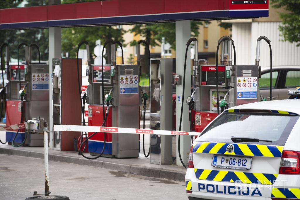 Rop bencinskega servisa v Ljubljani in prijetje storilca.