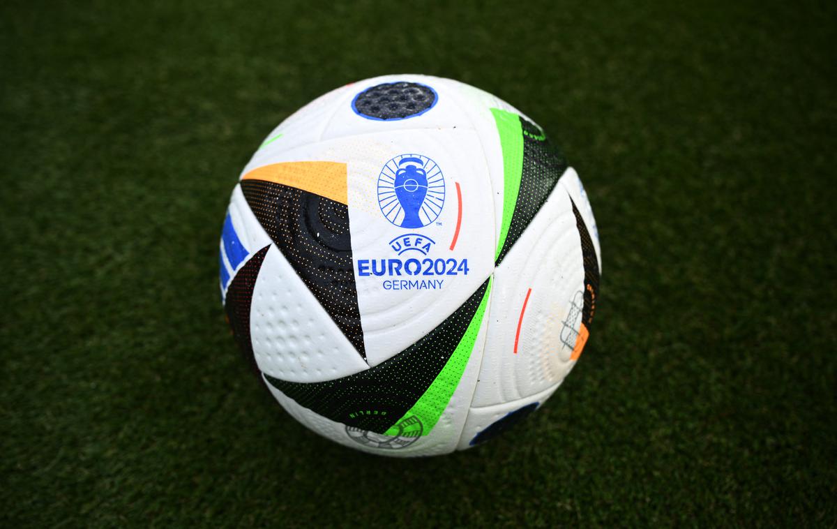 žoga Euro 2024 | Adidasova žoga bo nosila ime Fusballliebe. | Foto Reuters