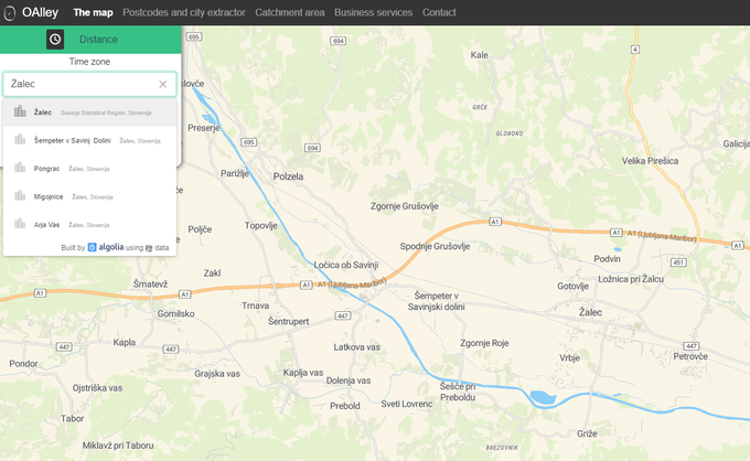 Da bo zemljevid OAlley določil lokacijo, ki jo želimo izbrati, moramo v meniju, ki se pojavi, ko začnemo tipkati ime kraja, klikniti na enega od predlogov. V konkretnem primeru je to Žalec, Savinja Statistical Region, Slovenia. | Foto: Matic Tomšič / Posnetek zaslona