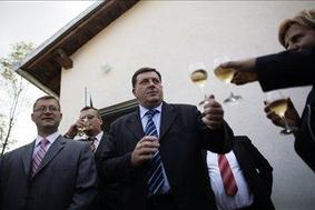 Dodik se je opravičil zaradi izjav glede sodnikov v BiH