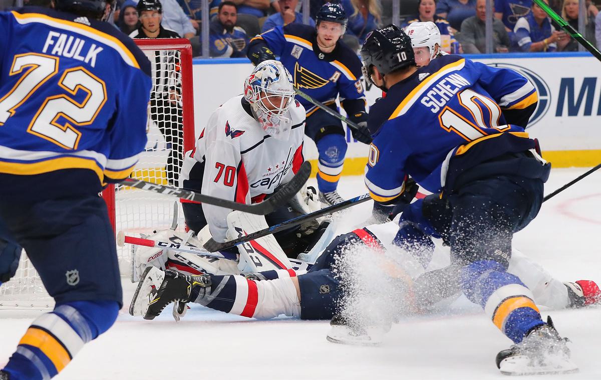 st. louis | Branilci naslova v ligi NHL, St. Louis Blues, so novo sezono začeli s porazom proti Washingtonu, prvaku iz leta 2018.  | Foto Getty Images