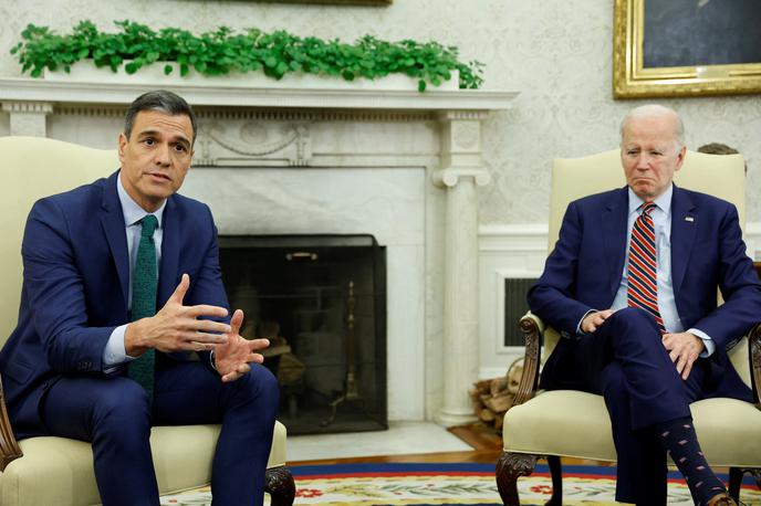 Joe Biden in Pedro Sanchez | Sanchez in Biden sta se v petek srečala v Beli hiši. | Foto Reuters