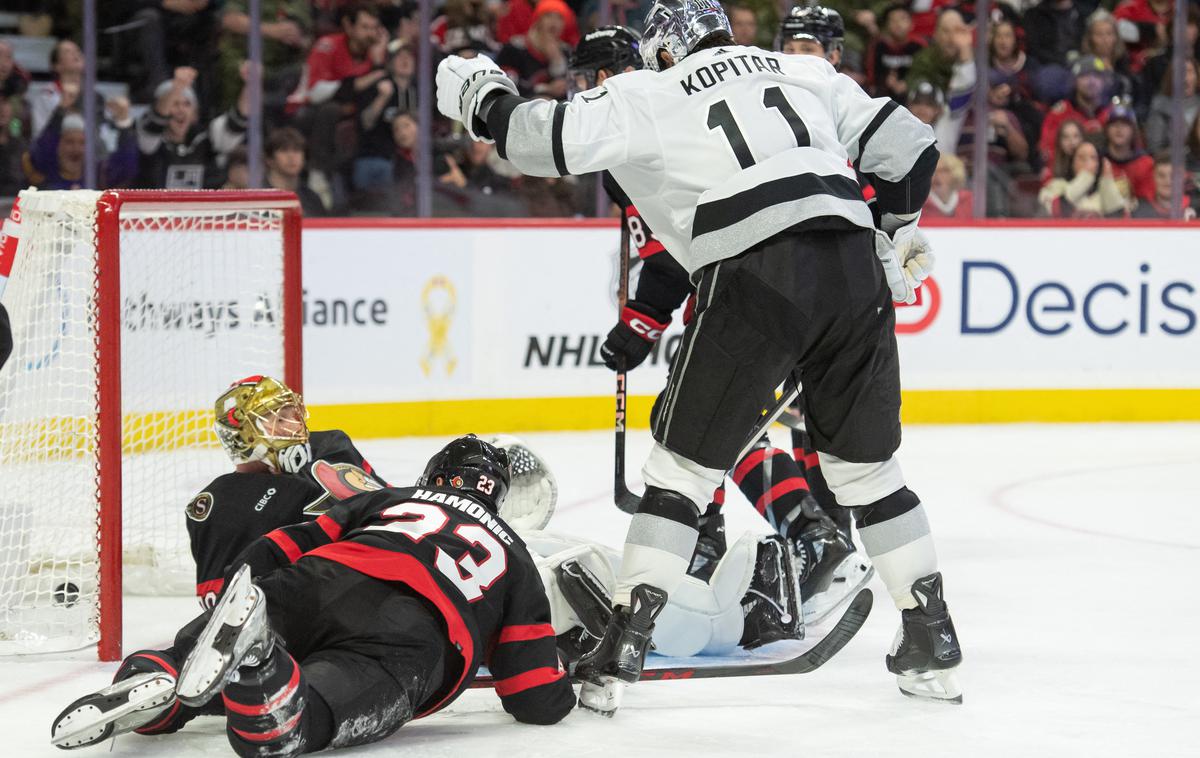 Anže Kopitar | Anže Kopitar je na gostovanju pri Ottawi zadel za 3:0, Kralji so na koncu zmagali s 3:2. | Foto Reuters