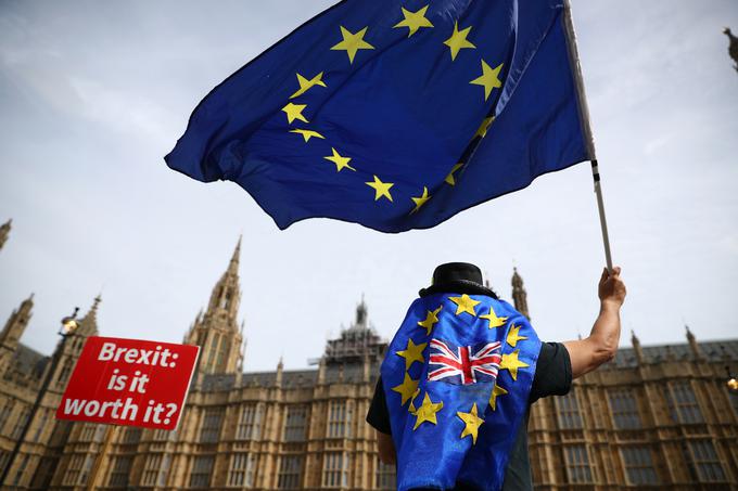 Ekonomski interesi niso tisto, kar drži državne skupnosti skupaj. Če bi jih, bi ekonomski interesi prevladali in Britanci ne bi izglasovali brexita.  | Foto: Reuters