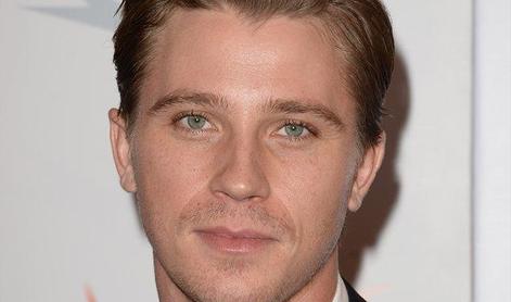 Garrett Hedlund bo kapitan Kljuka v filmu Pan