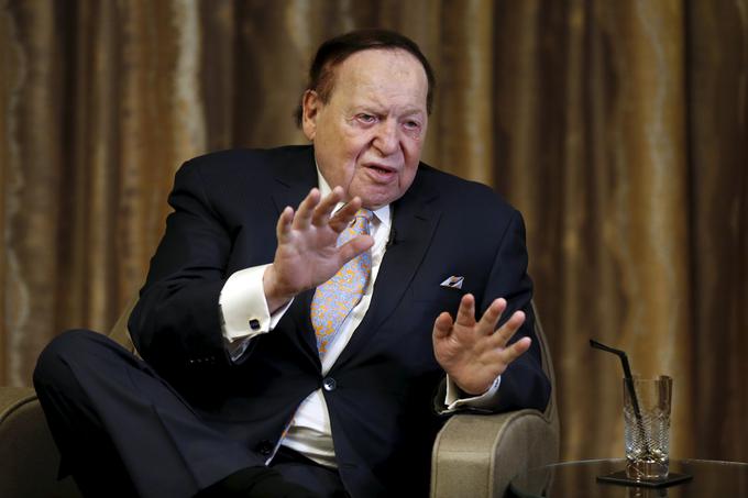 Adelson se je na republikanski konvenciji fotografiral s Trumpom. "Adelson z njegovo izbiro za predsednika," je ob fotografiji zapisal svetovalec republikancev Andy Abboud. | Foto: Reuters