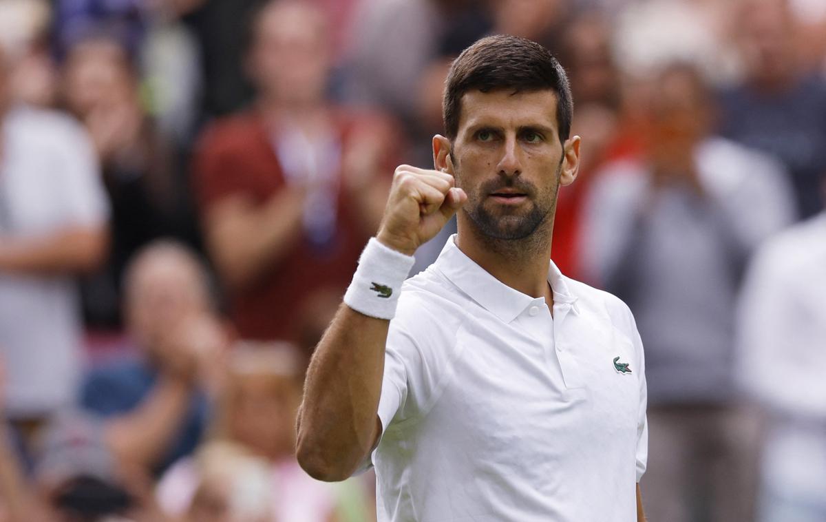 Novak Đoković | Novak Đoković je z zmago odprl turnir v Wimbledonu. | Foto Reuters