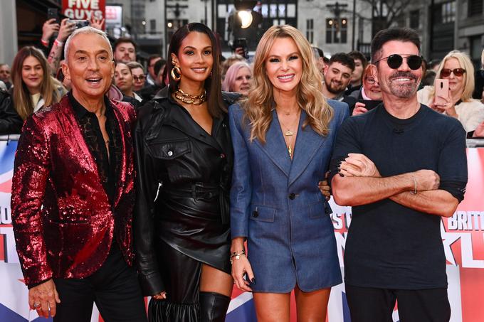 Žiranti 16. sezone oddaje Britanija ima talent: (od leve proti desni) Bruno Tonioli, Alesha Dixon, Amanda Holden in Simon Cowell. | Foto: Profimedia