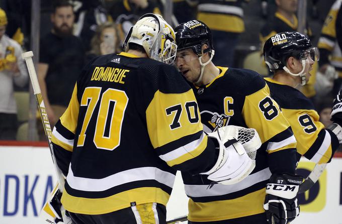 Sidney Crosby je z golom in dvema podajama presegel mejo 200 točk v končnicah lige NHL. | Foto: Reuters