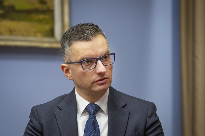 Marjan Šarec | Obrambni in zunanji ministri EU so se danes dogovorili o nadaljnjih dobavah streliva Ukrajini, ki vključuje tudi skupne nabave. | Foto Ana Kovač