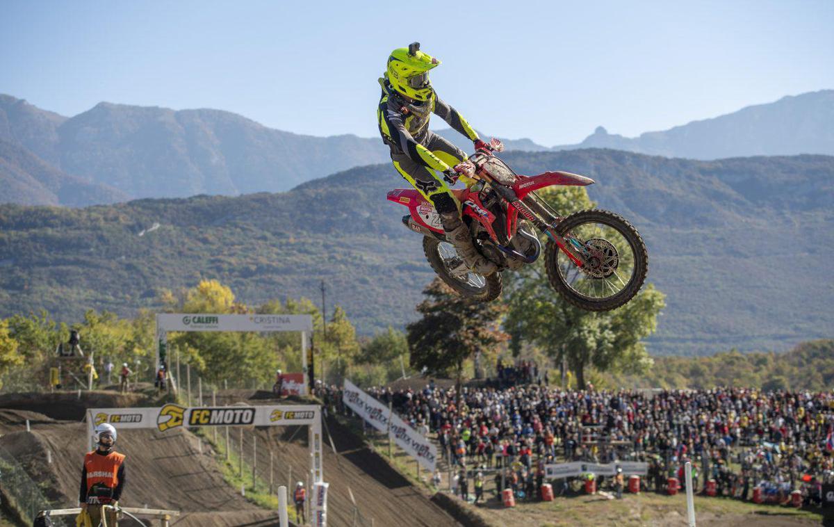 Tim Gajser Trentino | Dirka v Pietramurati je že tradicionalno tista z največ Timovimi navijači. | Foto Honda Pro Racing/ShotbyBavo