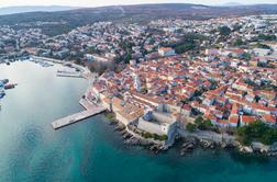 V tem mestu na otoku Krk bo od tega tedna parkiranje dražje