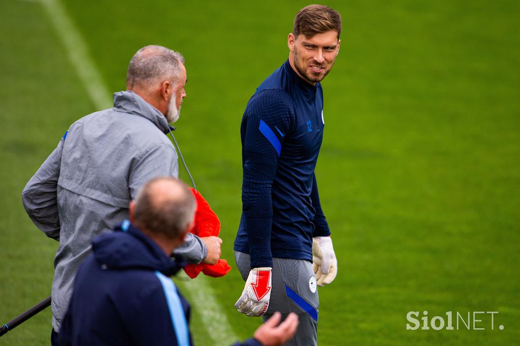 slovenska nogometna reprezentanca, trening