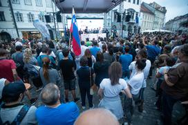 Plezanje Sprejem Ljubljana Janja Garnbert