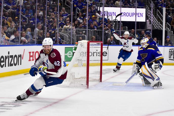 Colorado Avalanche St. Louis Blues | Hokejisti Colorada so na tretji tekmi zmagali s 5:2 in povedli z 2:1 v zmagah. | Foto Reuters