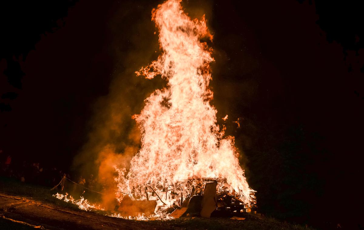 Kresovanje | Kmetje bodo v znak protesta zakurili kresove, ki bodo vidni z avtocest. | Foto STA