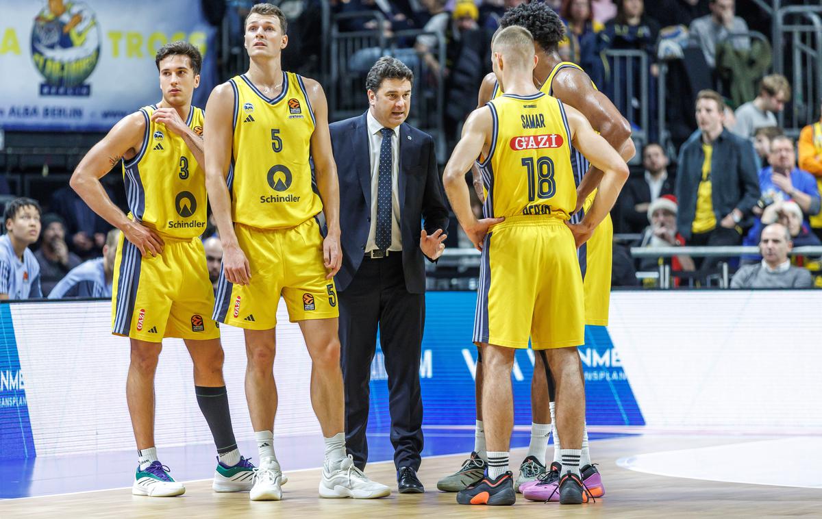 Alba Berlin | Žiga Samar je z Albo priznal premoč madridskemu Realu. | Foto Guliverimage