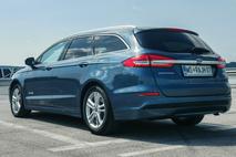 Ford mondeo hybrid